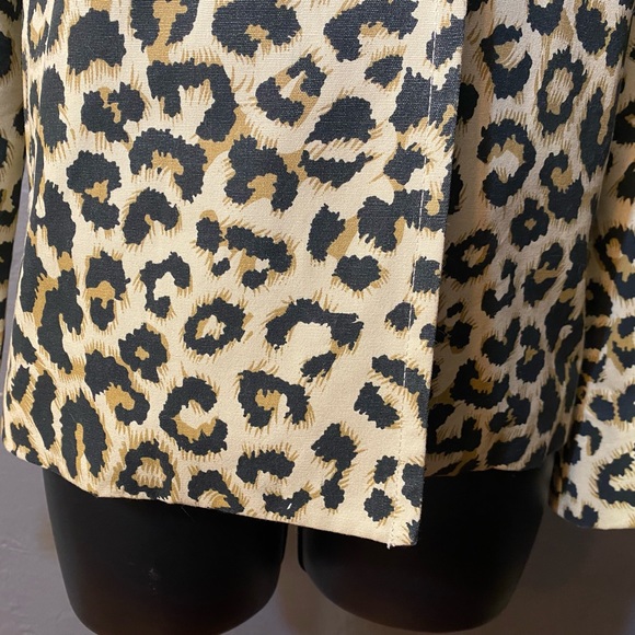 PRIORITIES Leopard Print Jacket - Picture 5 of 16